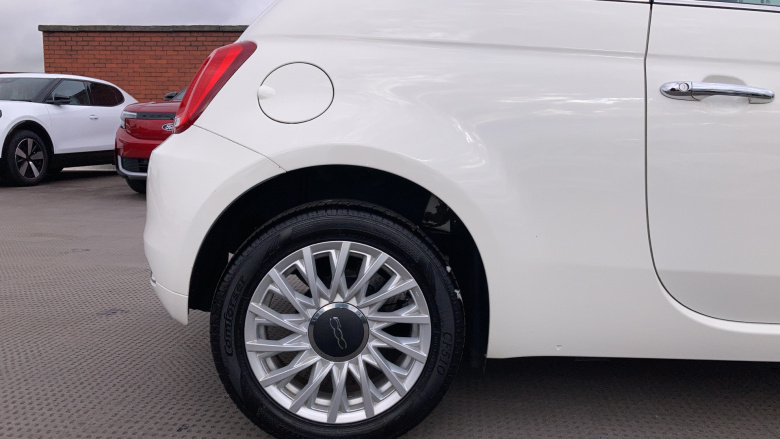 Fiat 500 1.0 Mild Hybrid Dolcevita [Part Leather] 3dr Petrol Hatchback